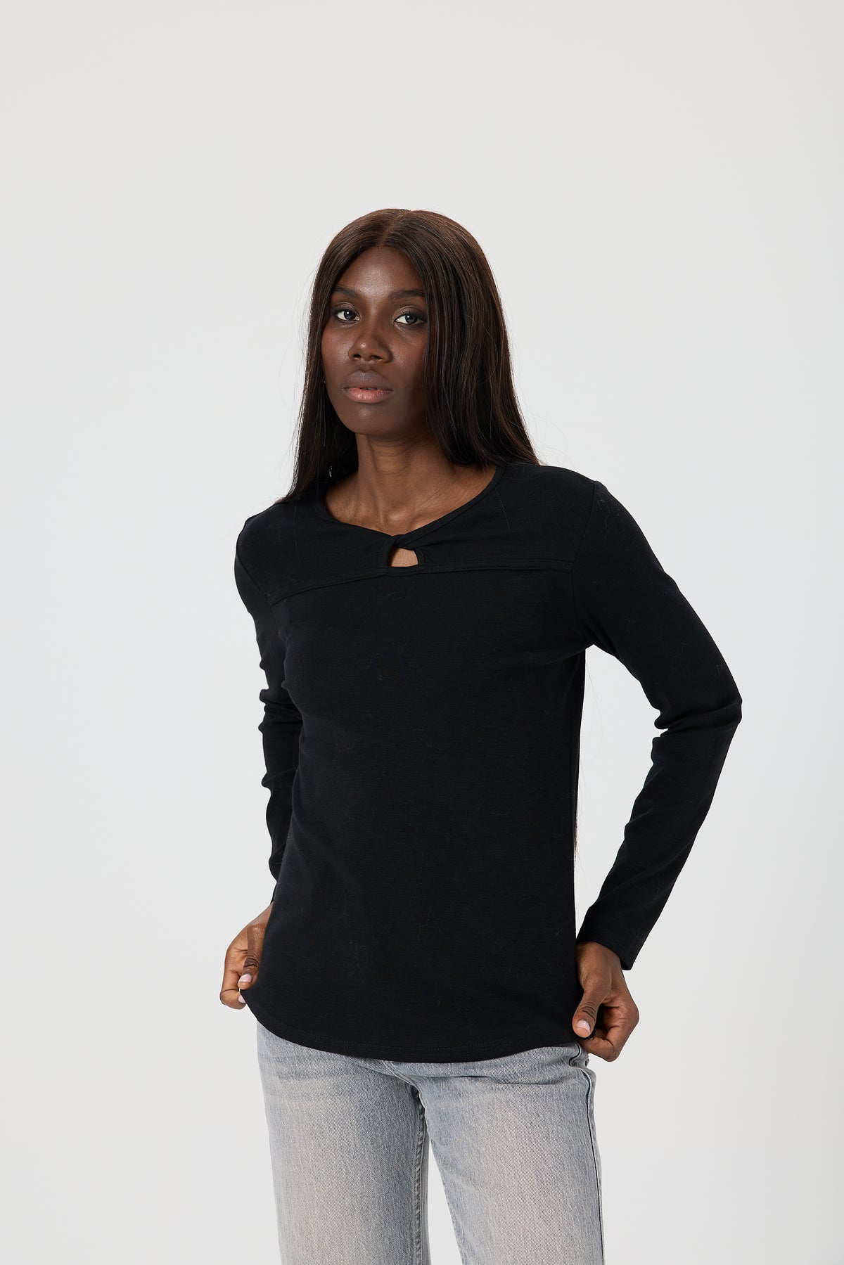 BLUZKA ESSENTIEL TWIST
