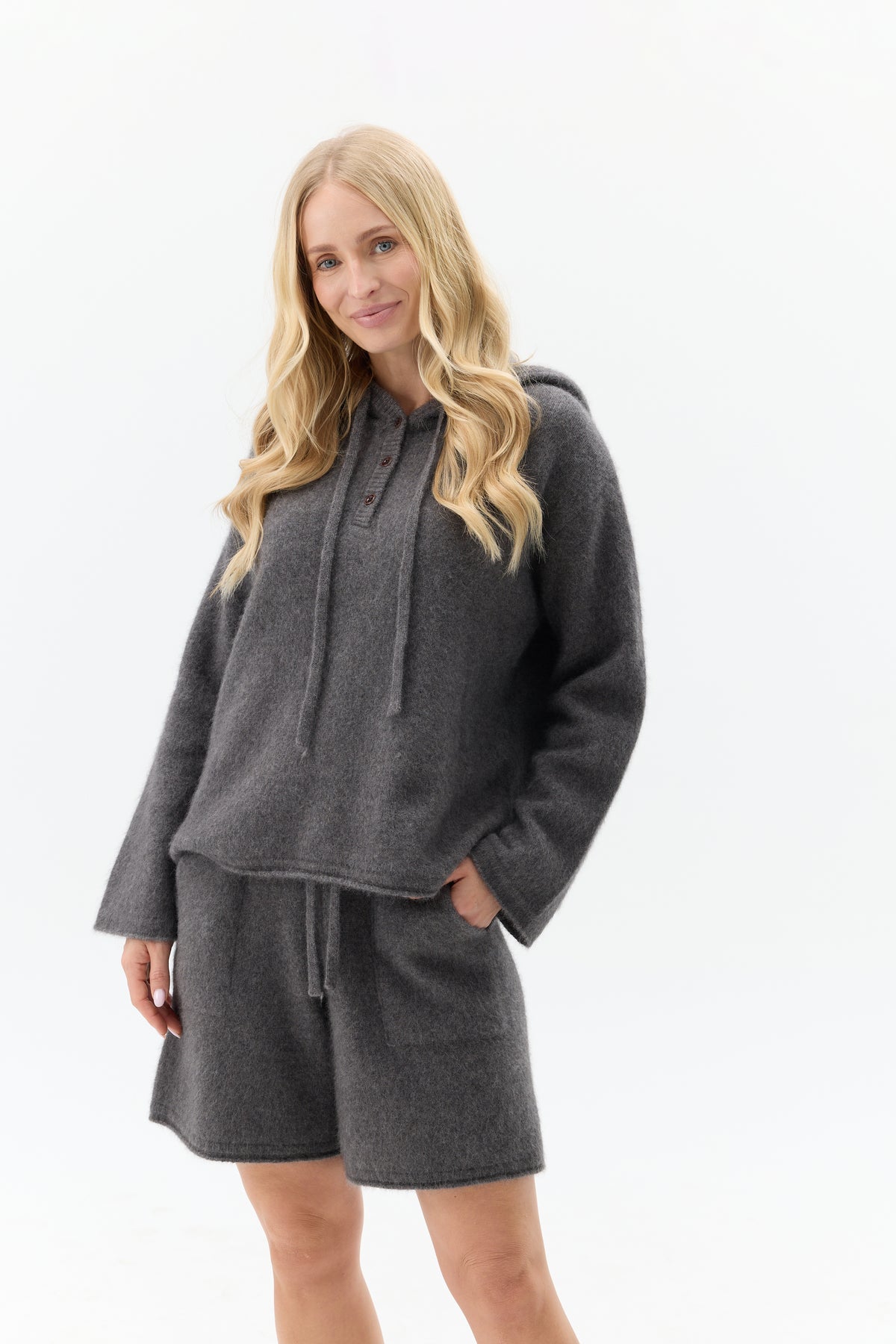 SHORTY WOOL BASIC