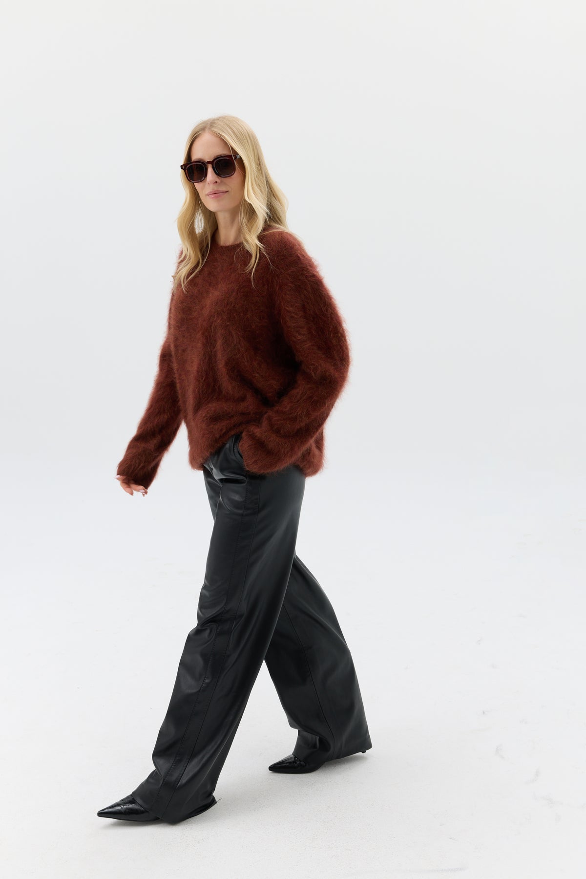 SWETER FLUFFY TOUCH
