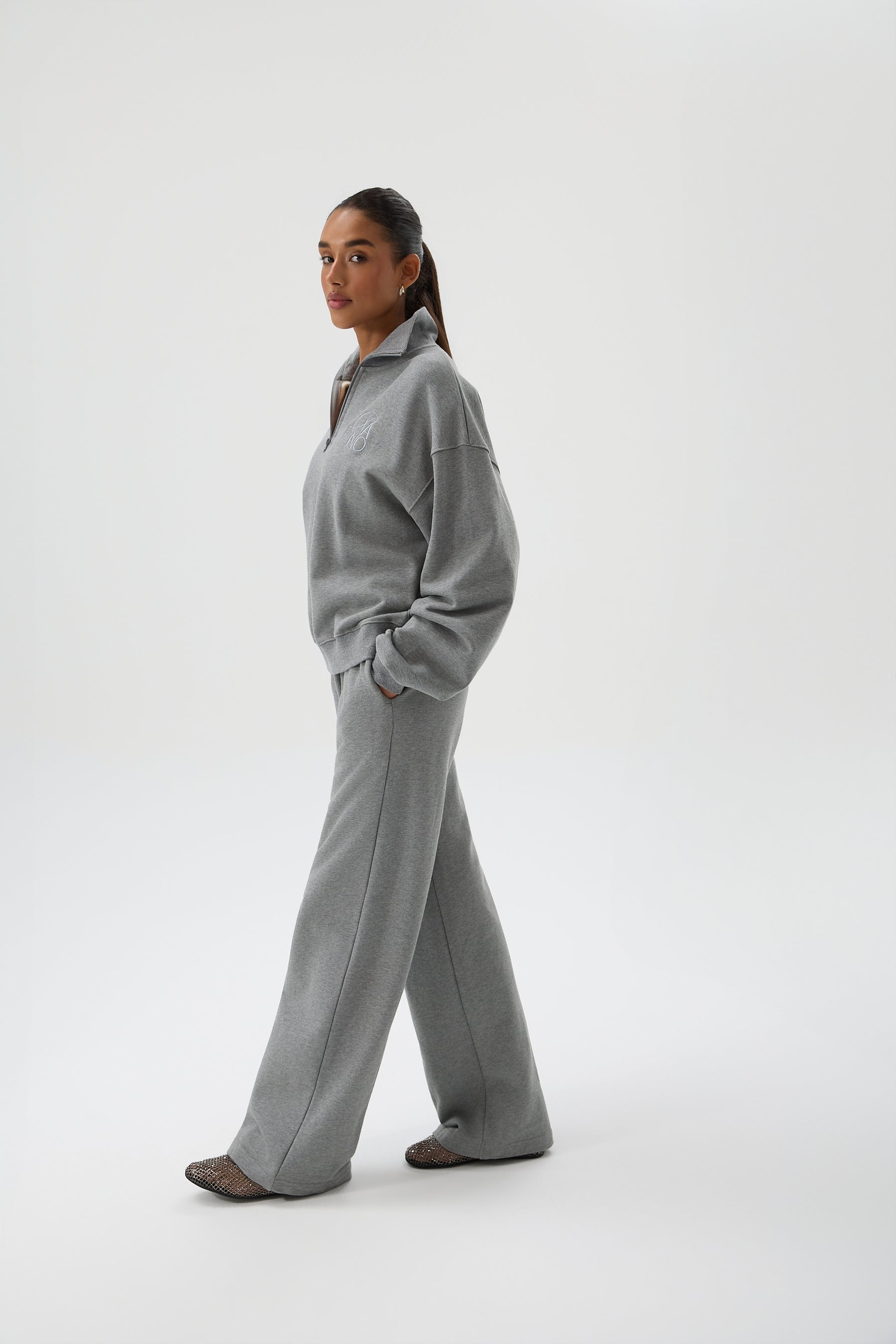 SPODNIE SOFT STRAIGHT