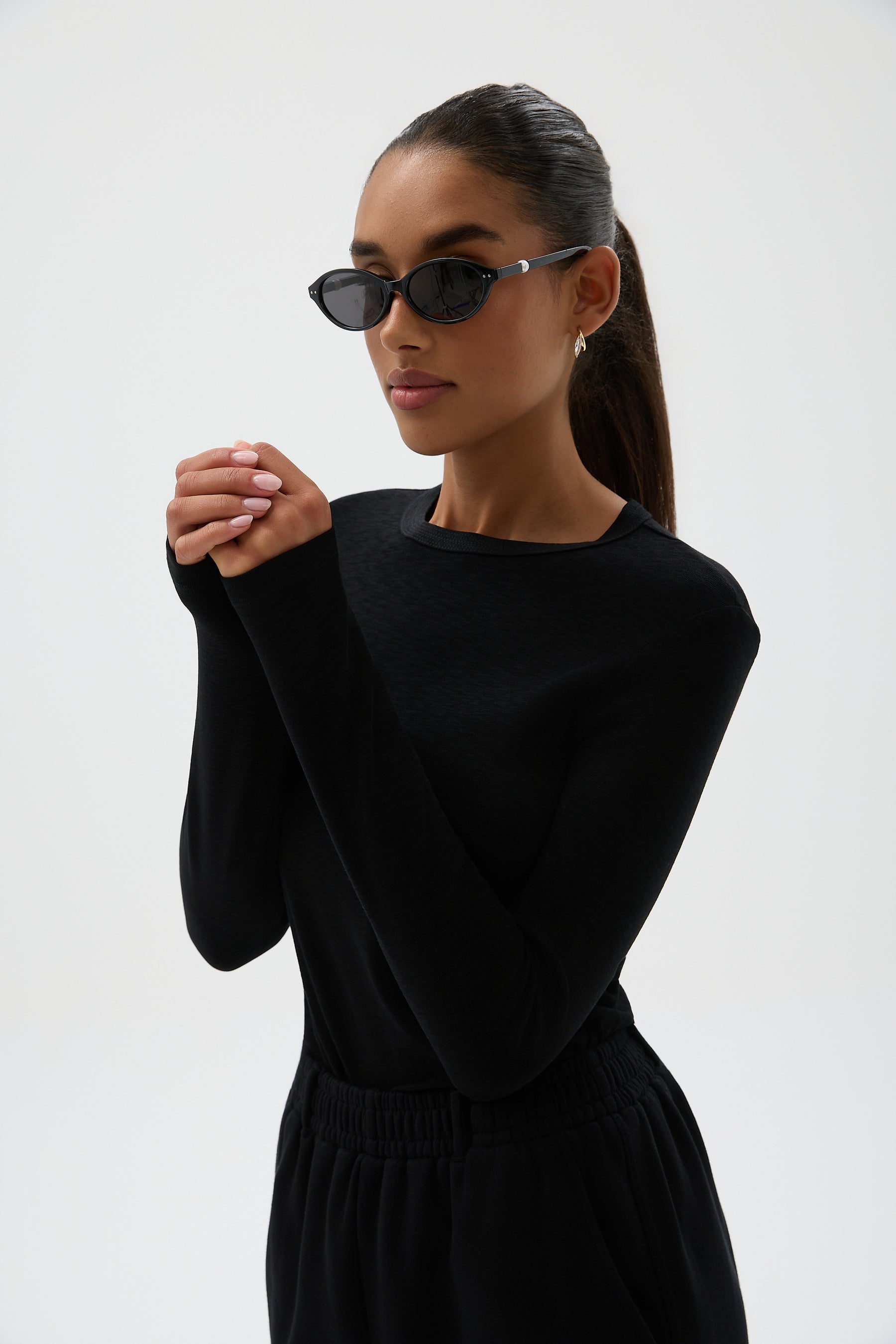 BLUZKA ESSENTIAL LONGSLEEVE