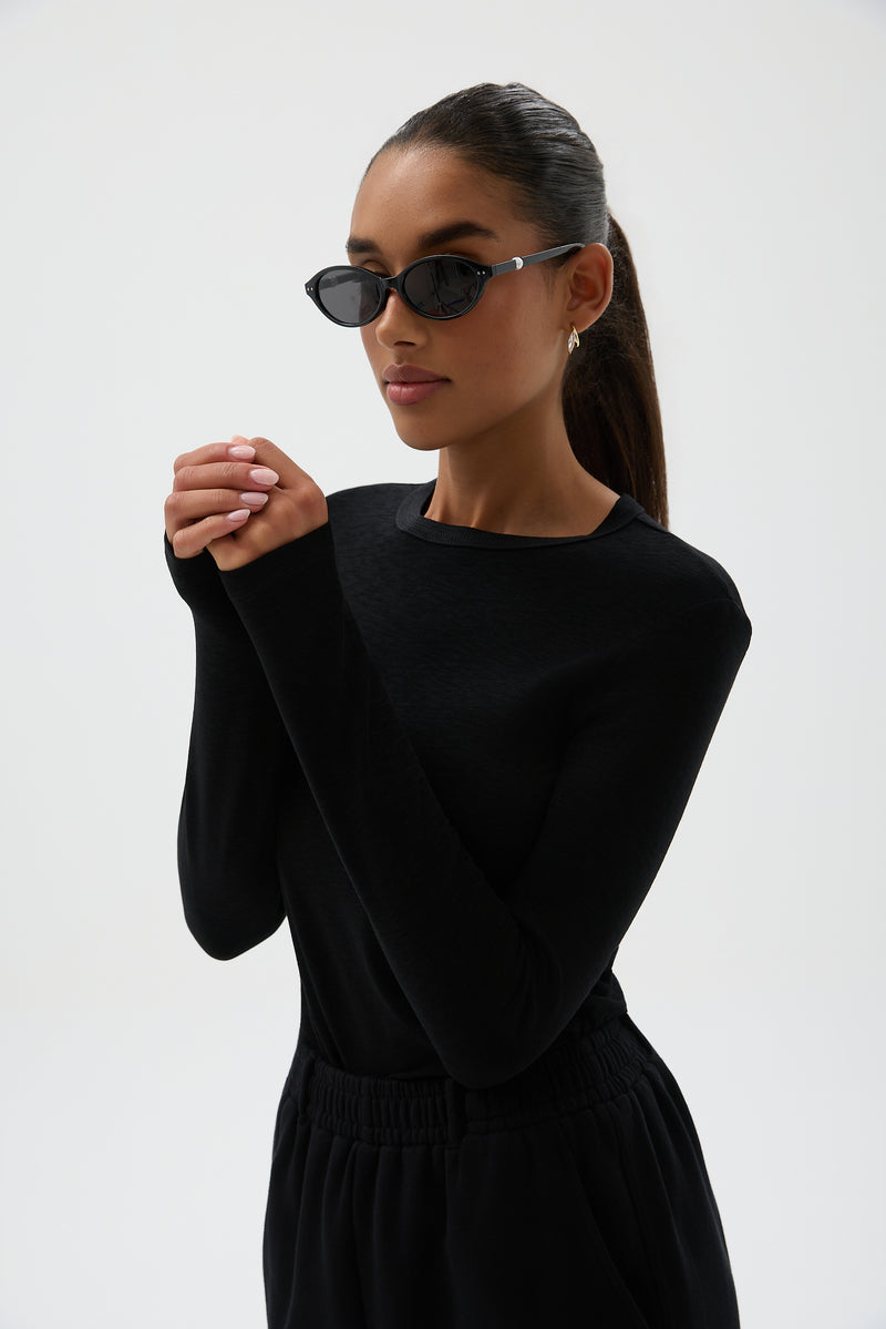 BLUZKA ESSENTIAL LONGSLEEVE