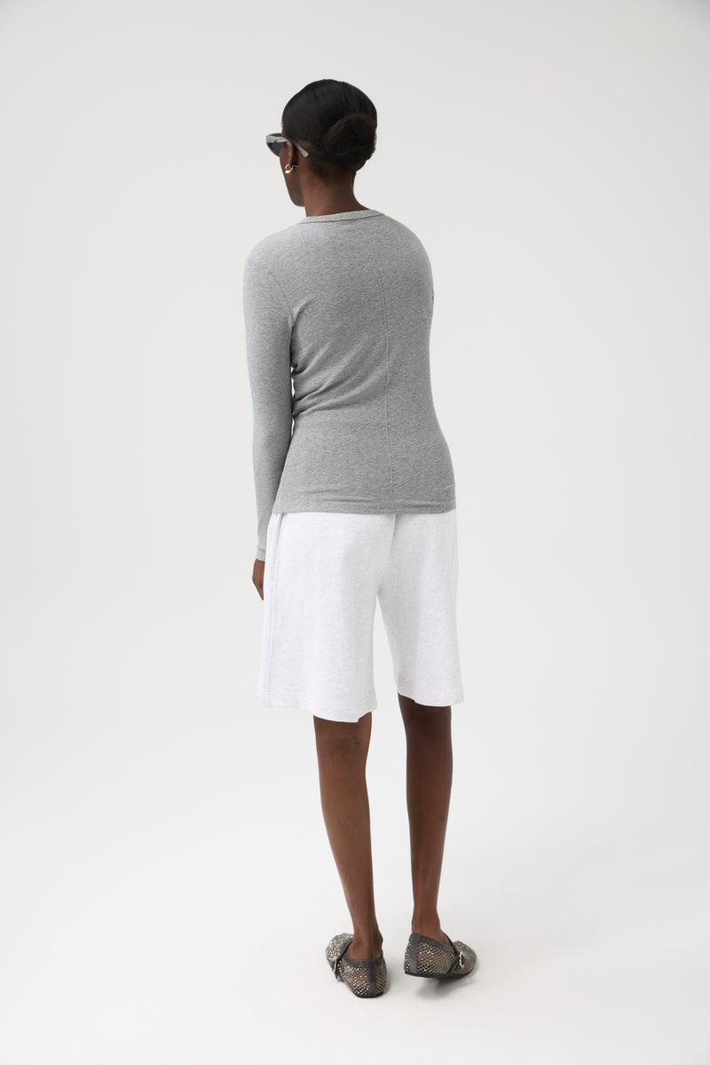 BLUZKA ESSENTIAL LONGSLEEVE