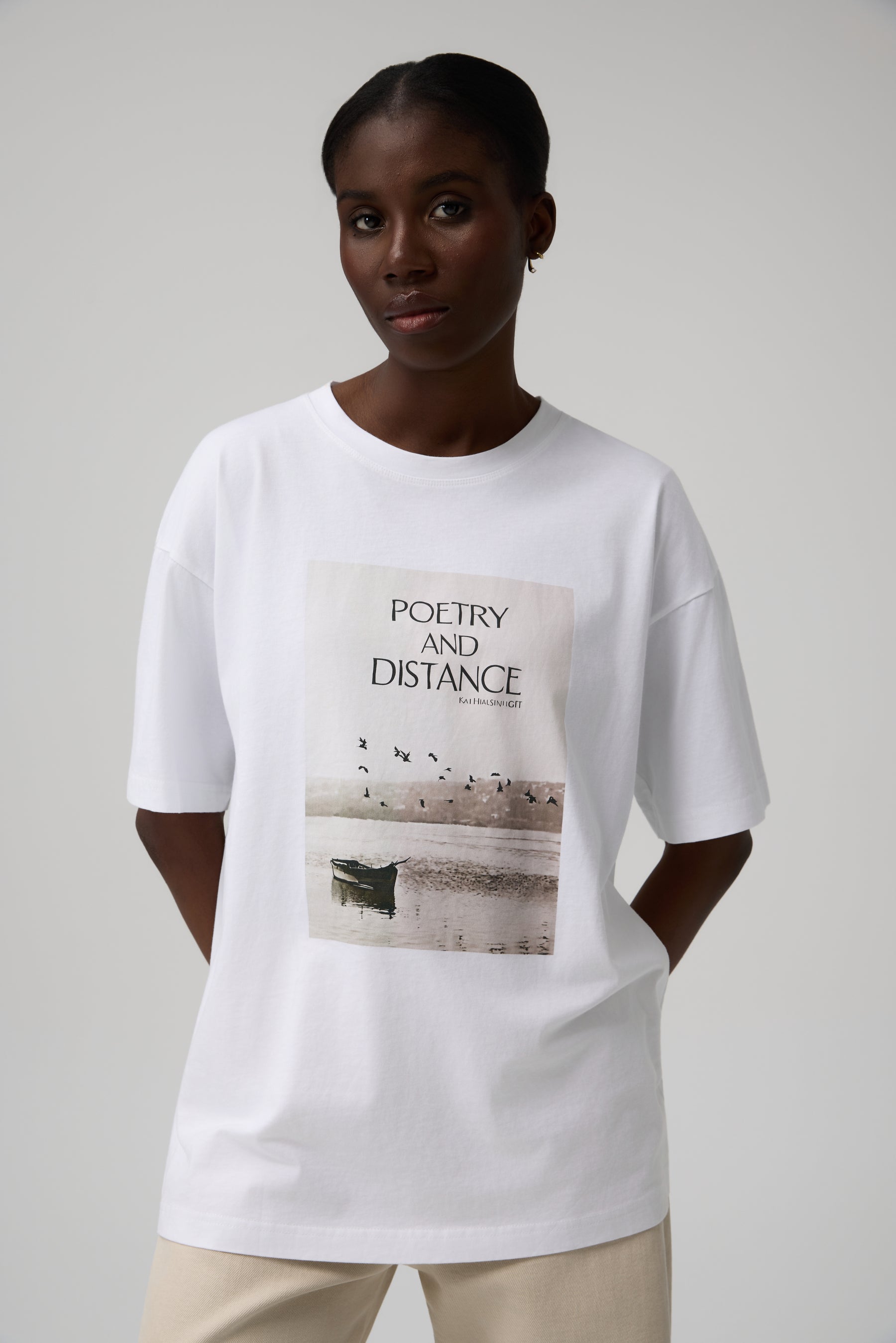 BLUZKA "POETRY&DISTANCE"