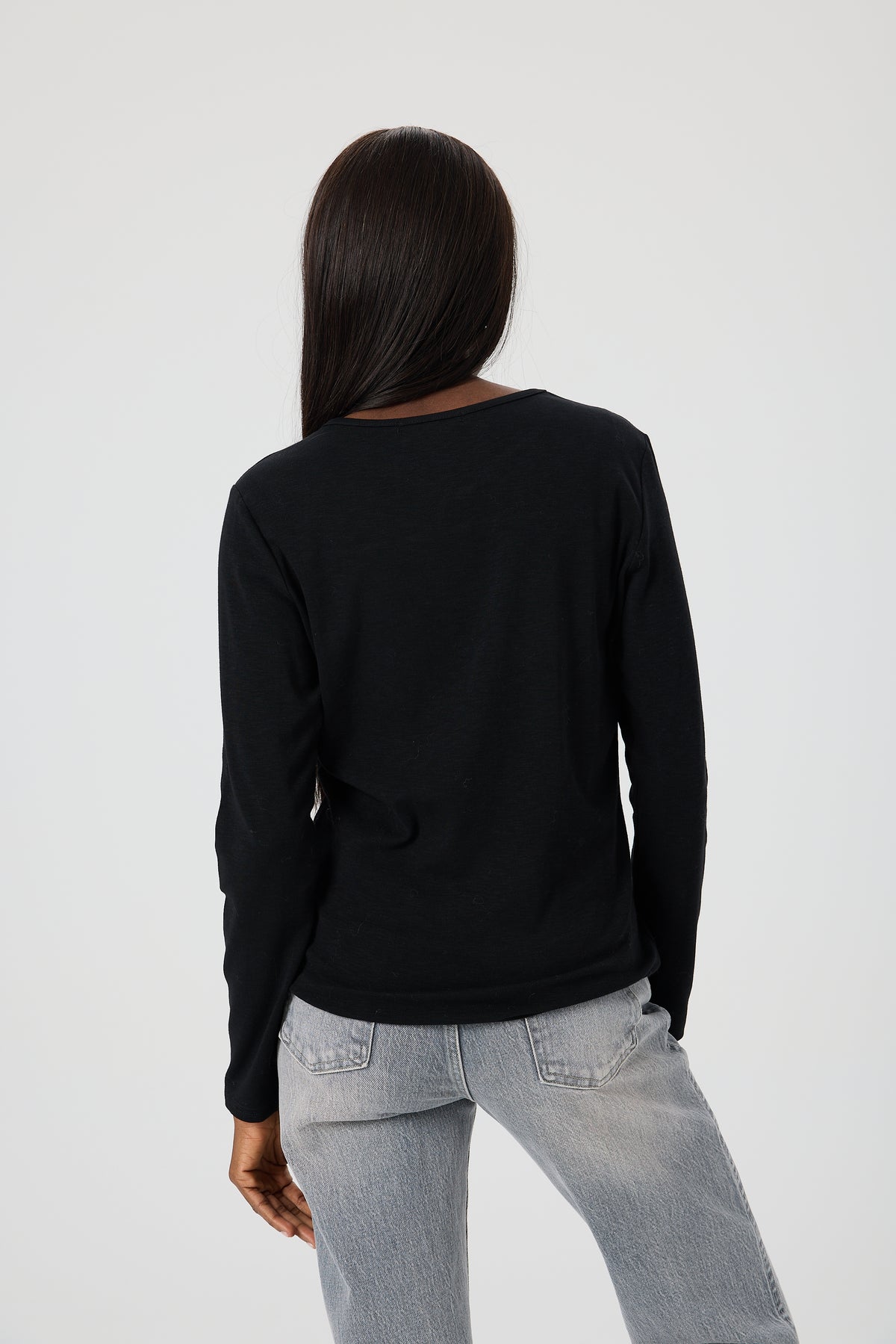 BLUZKA ESSENTIEL TWIST