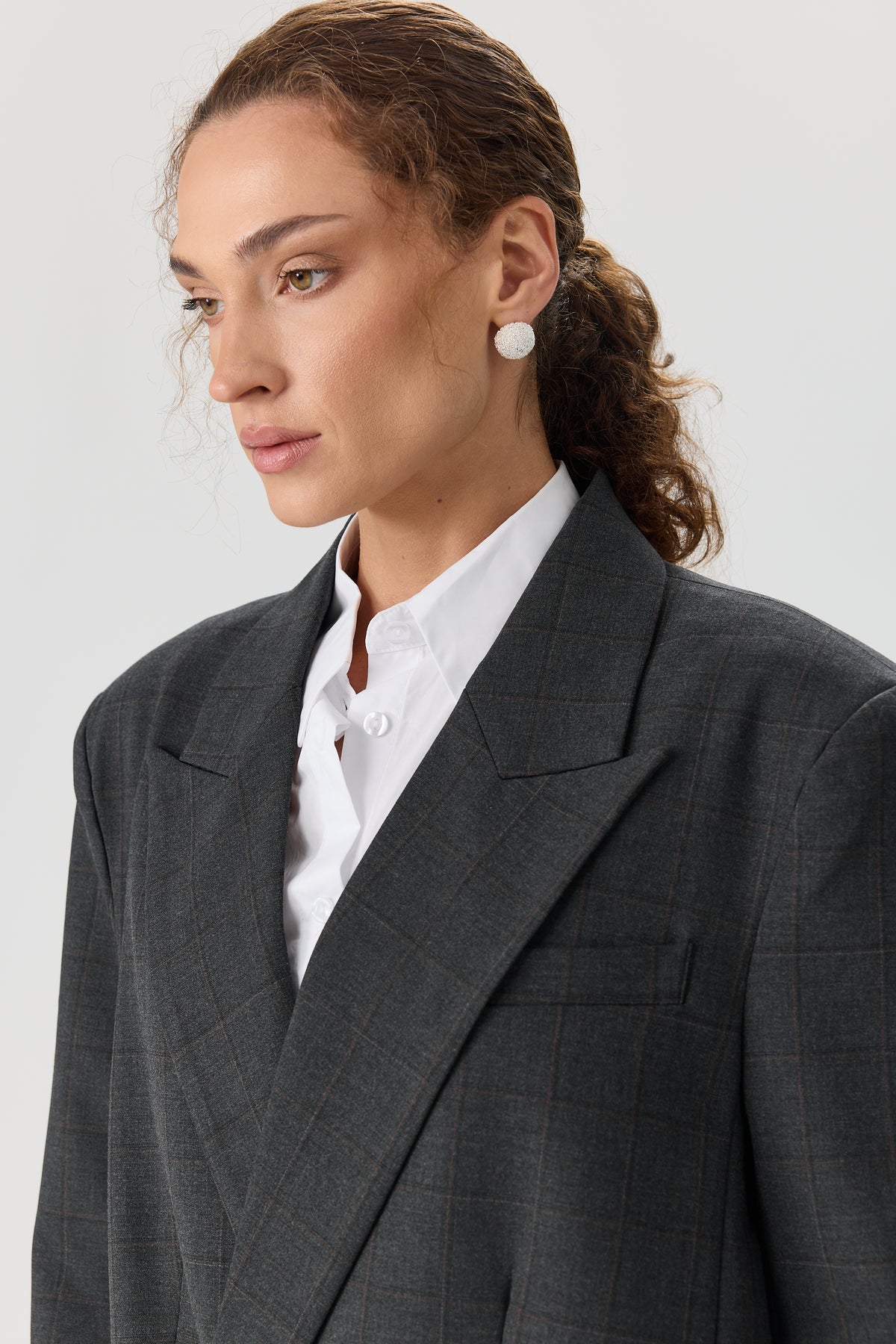 MARYNARKA CHECK TAILORED