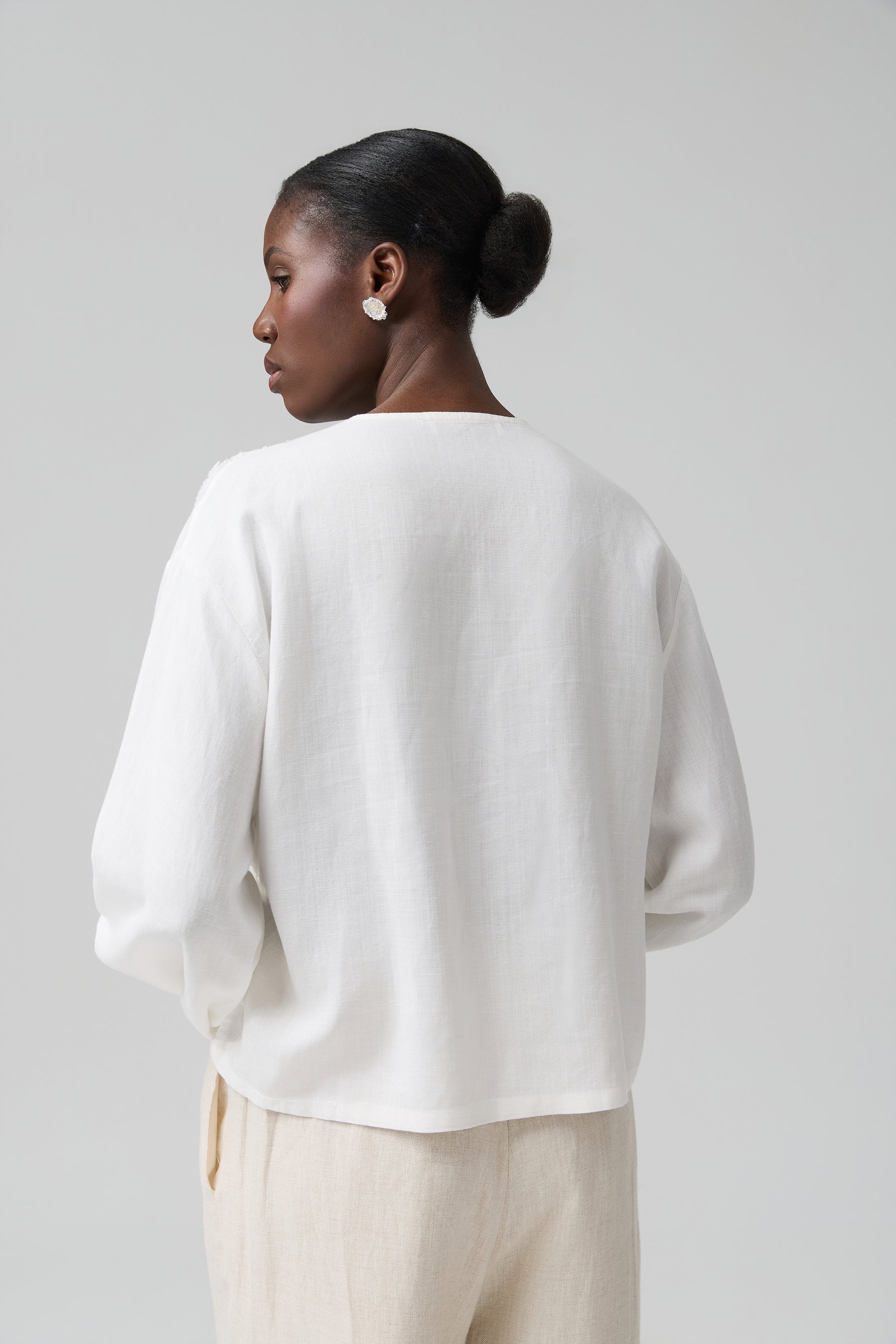 NARZUTKA RUFFLE WRAP WHITE