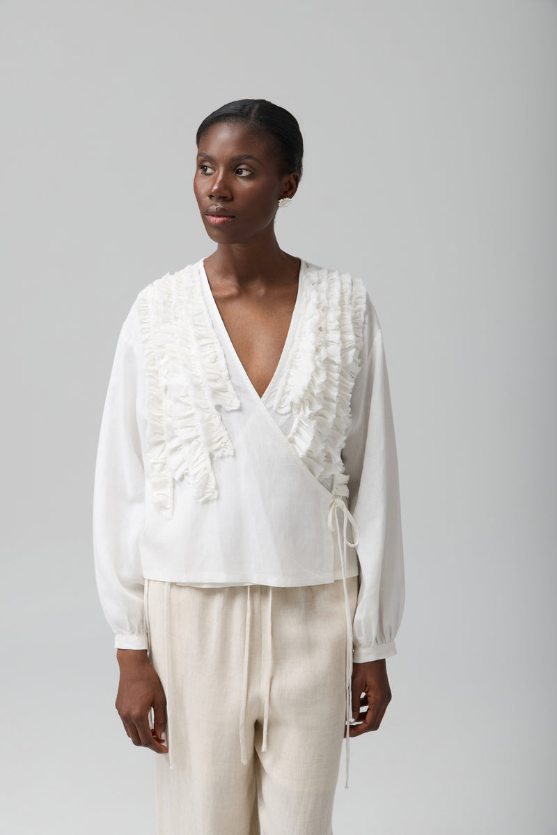 NARZUTKA RUFFLE WRAP WHITE