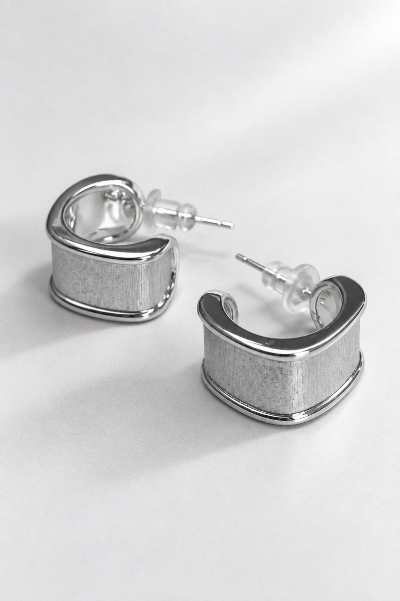 KOLCZYKI ESSENZA SILVER