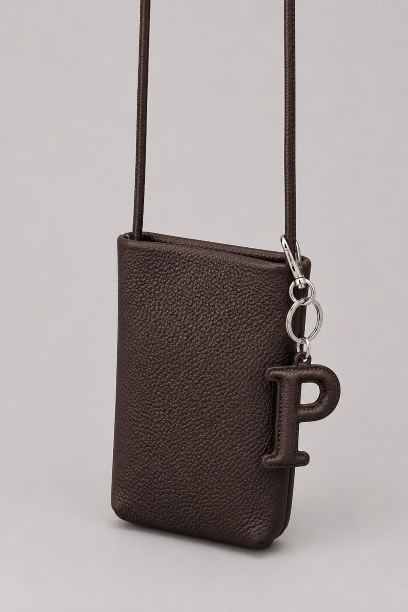 SASZETKA "P" CHARM CASE