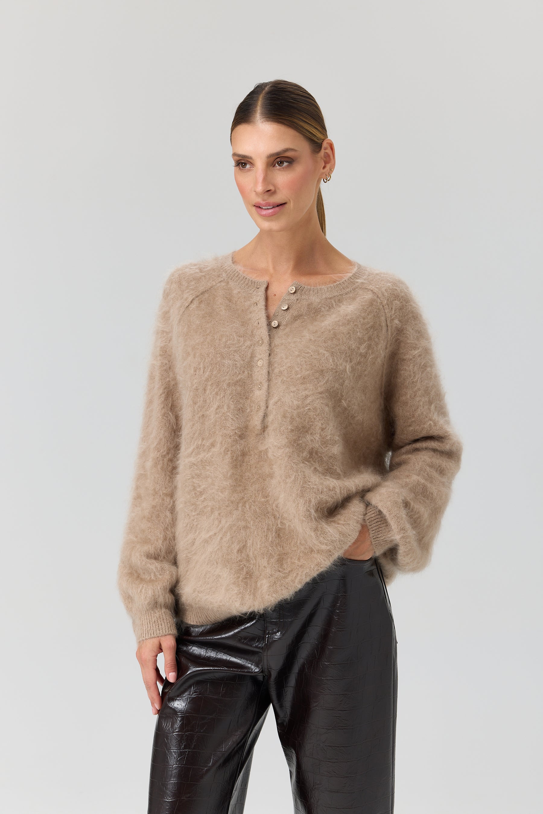 SWETER LUXE SOFT VEIL