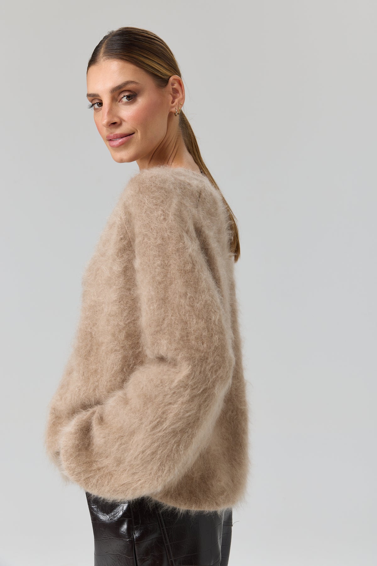SWETER LUXE SOFT VEIL