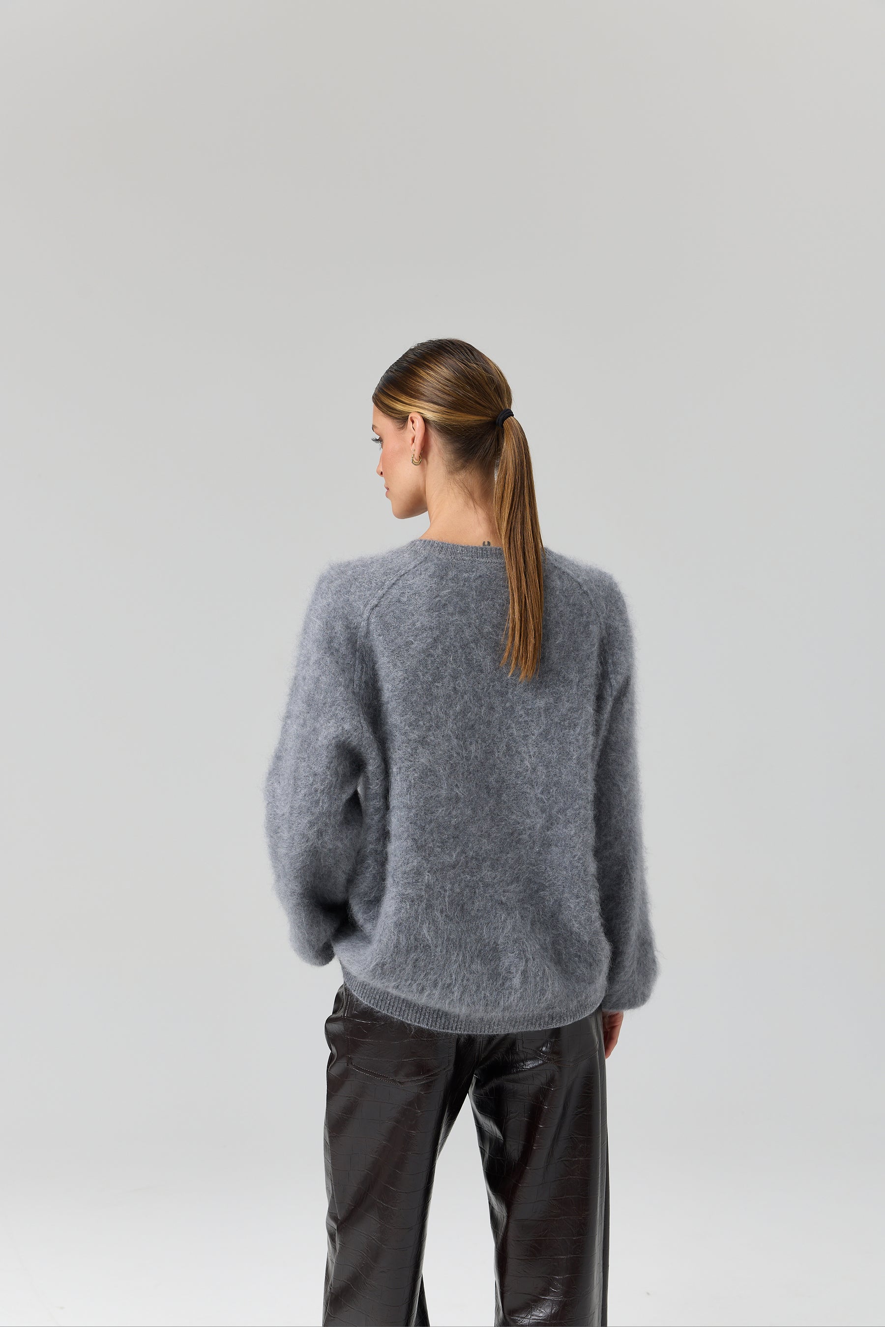 SWETER LUXE SOFT VEIL