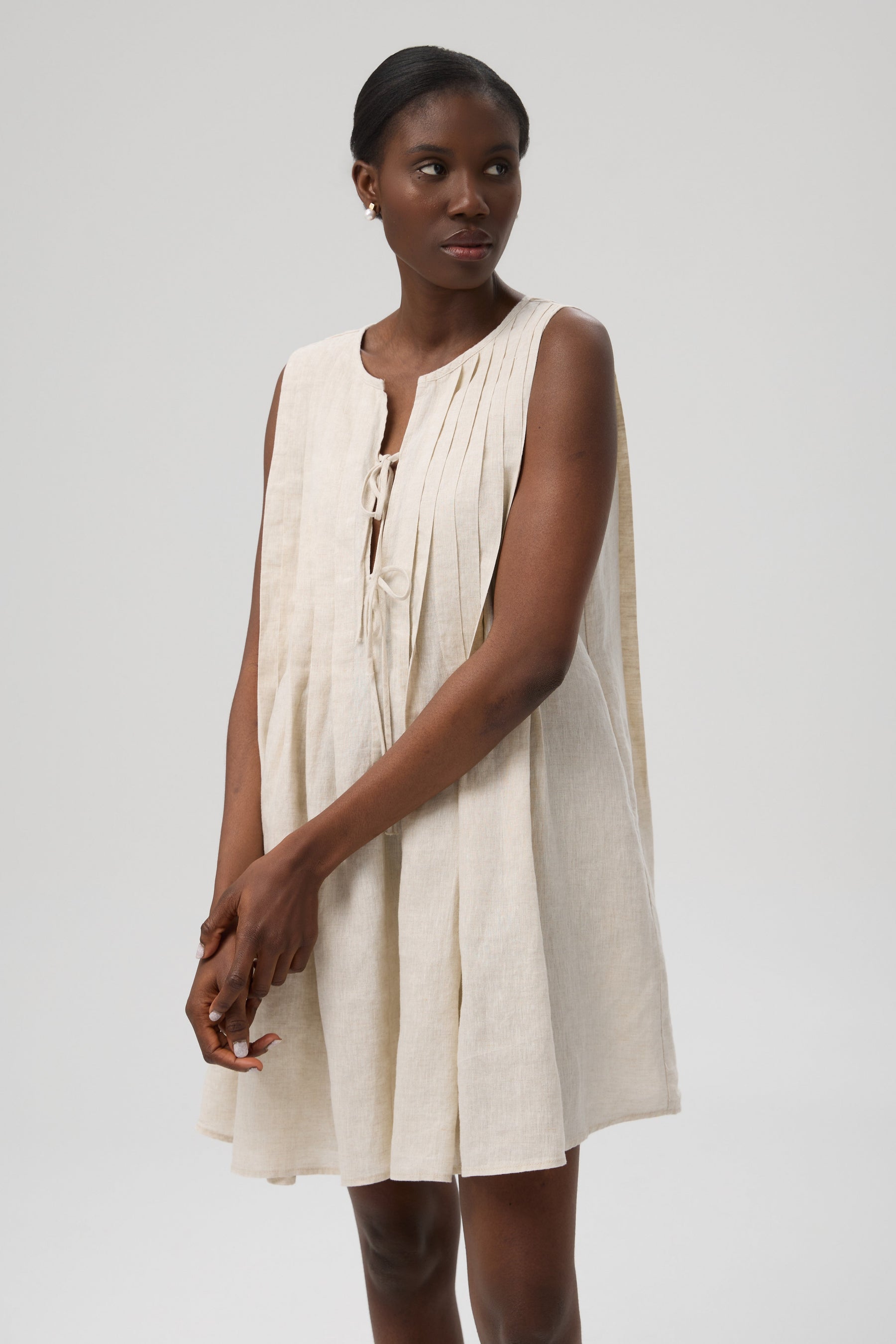 SUKIENKA MINI LINO PLEATED