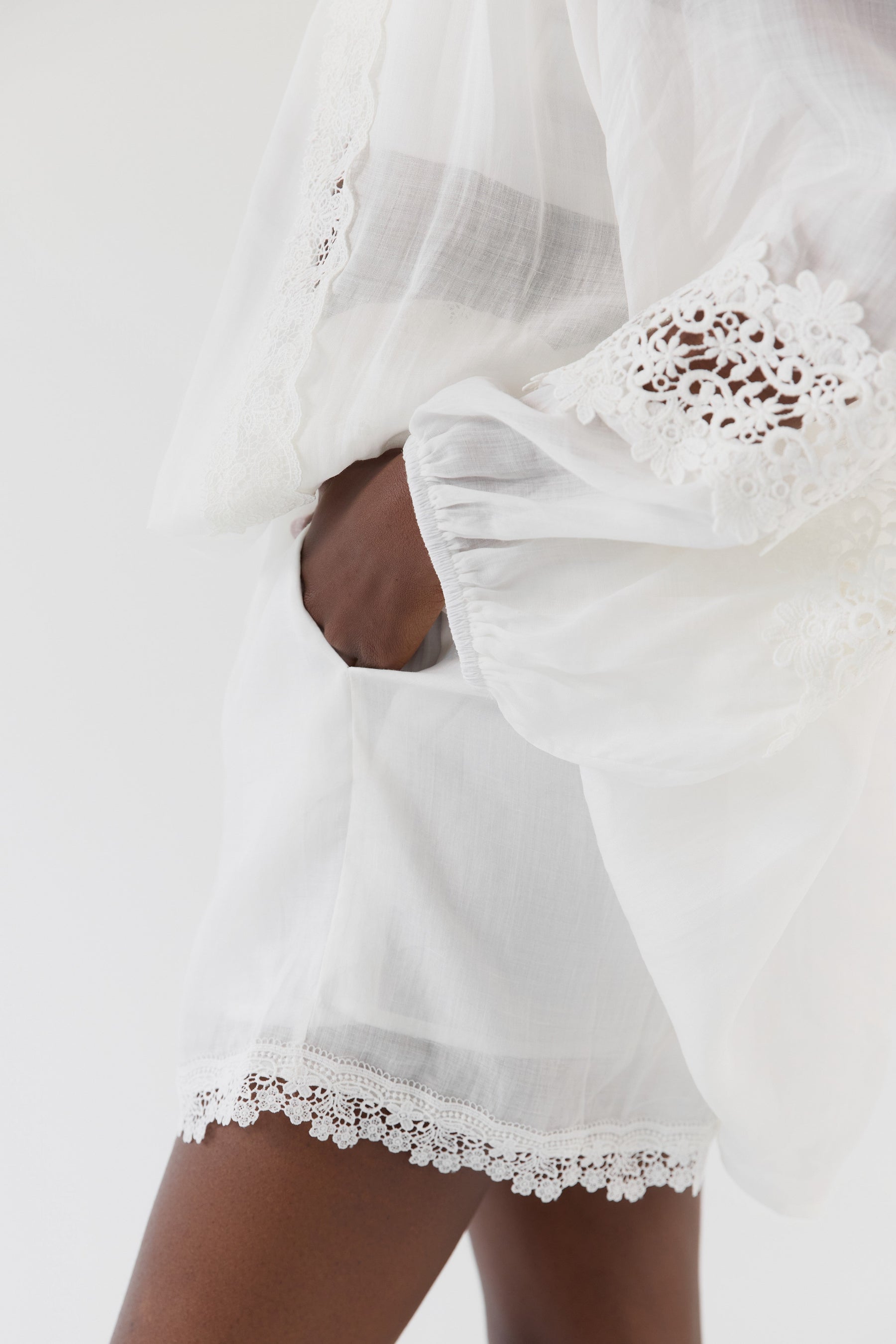 SHORTY RAMI LACE