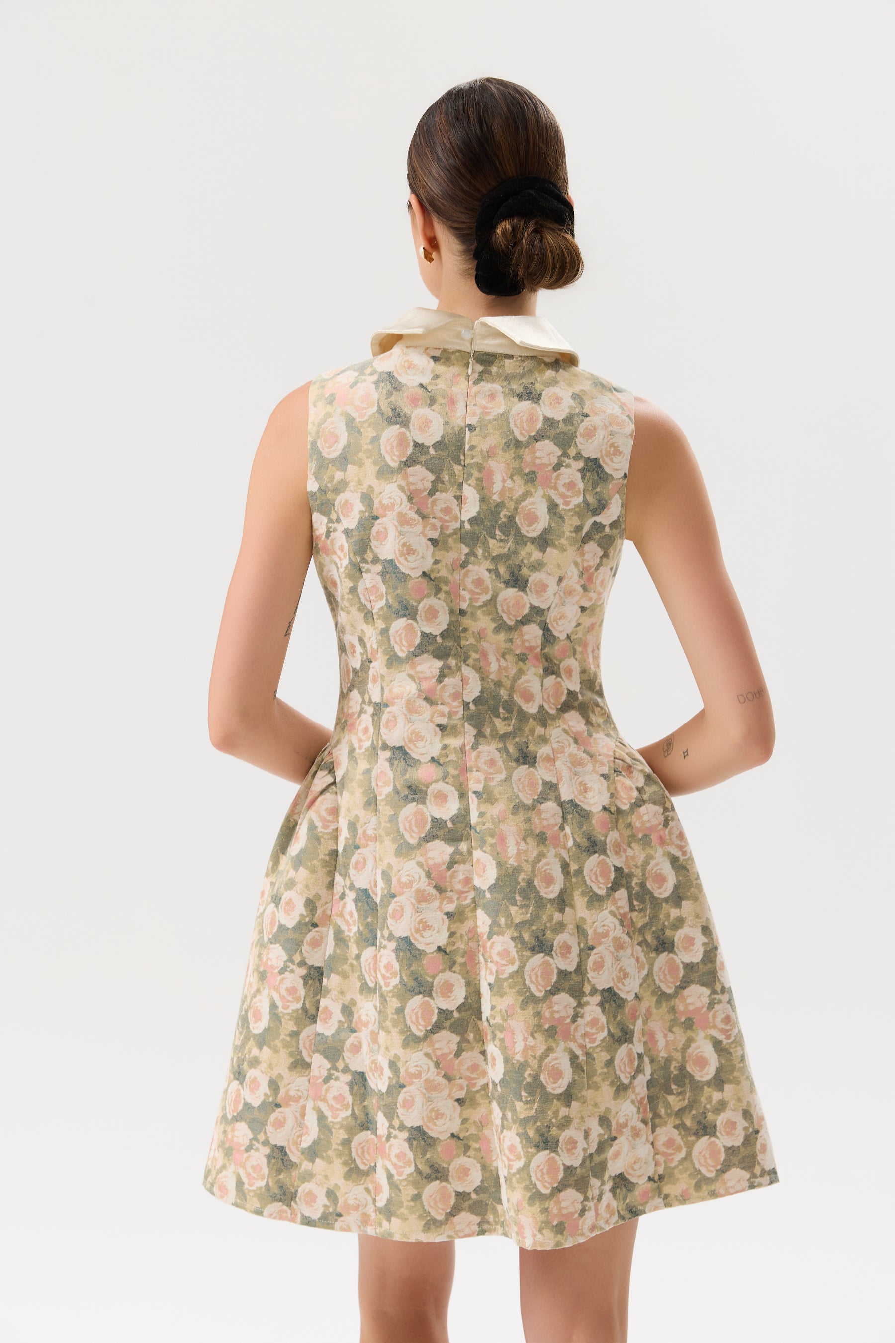 SUKIENKA ROSE COLLAR GREEN