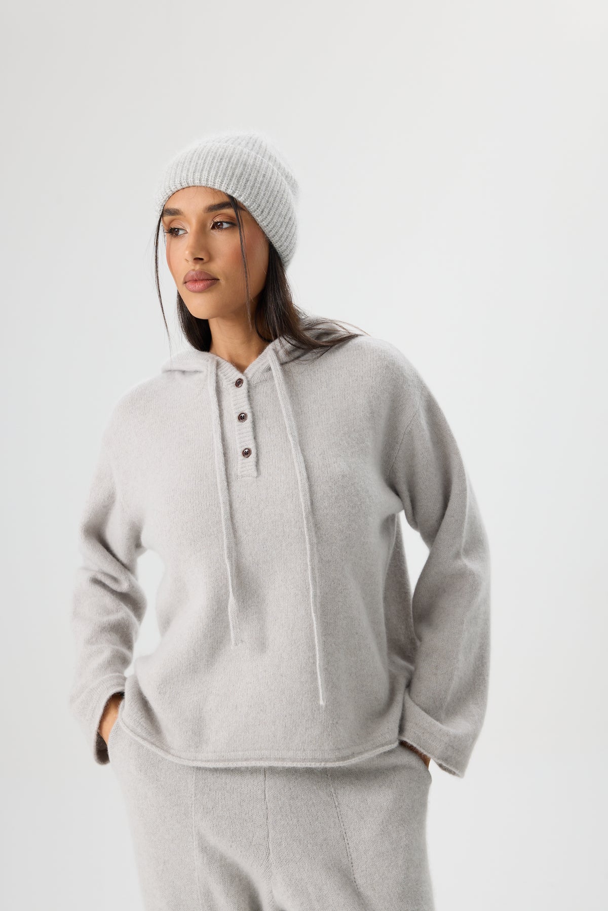 SWETER WOOL HOOD