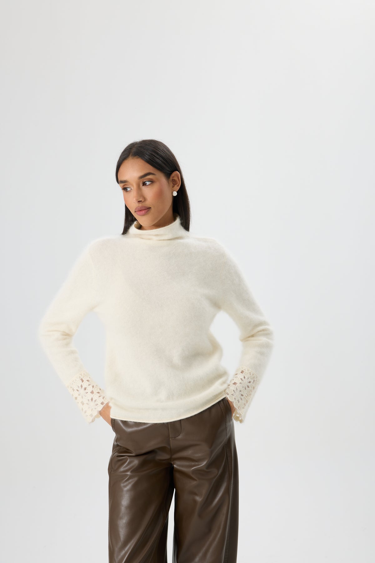 SWETER SOIE LACE