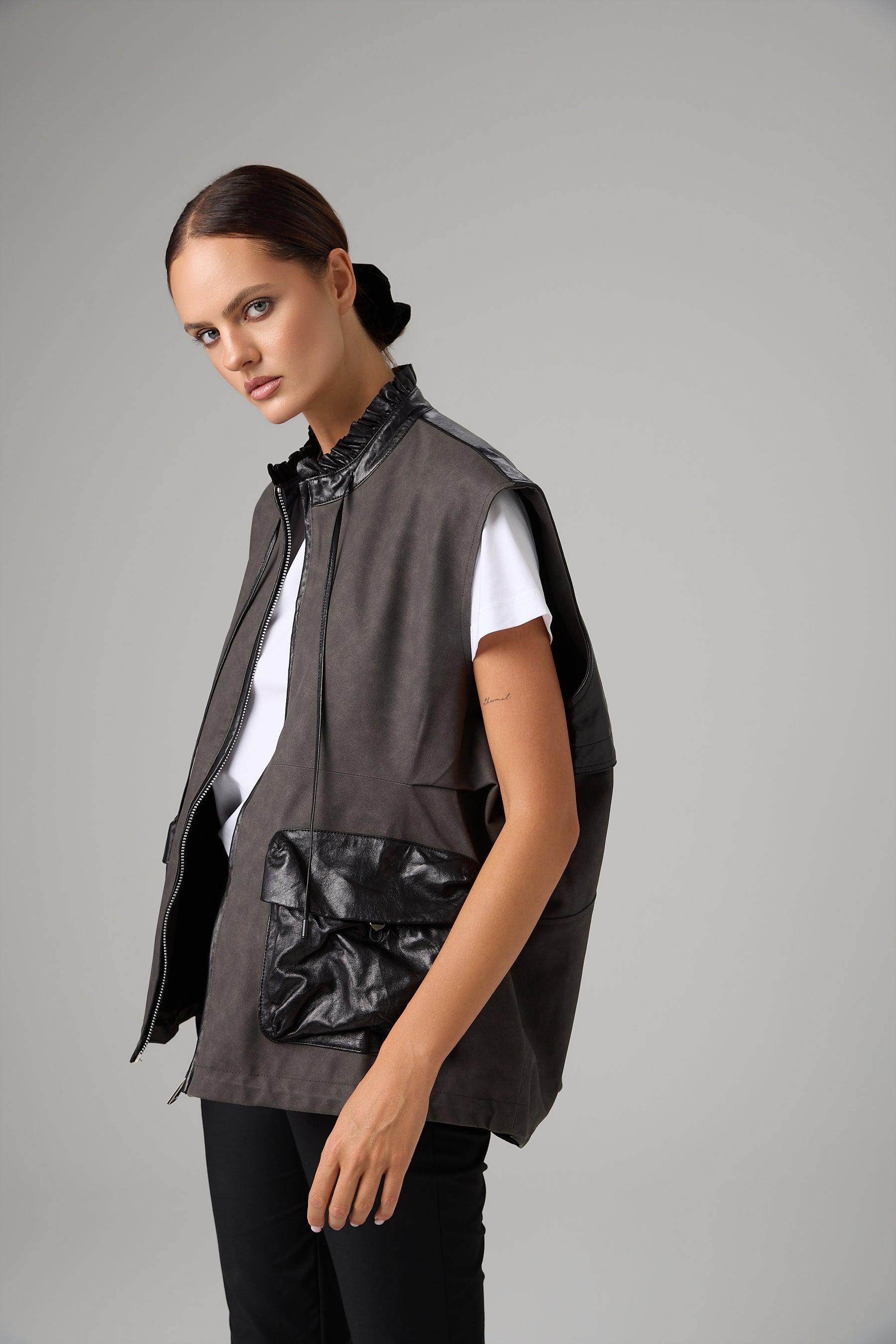 KAMIZELKA VITTORIA LEATHER