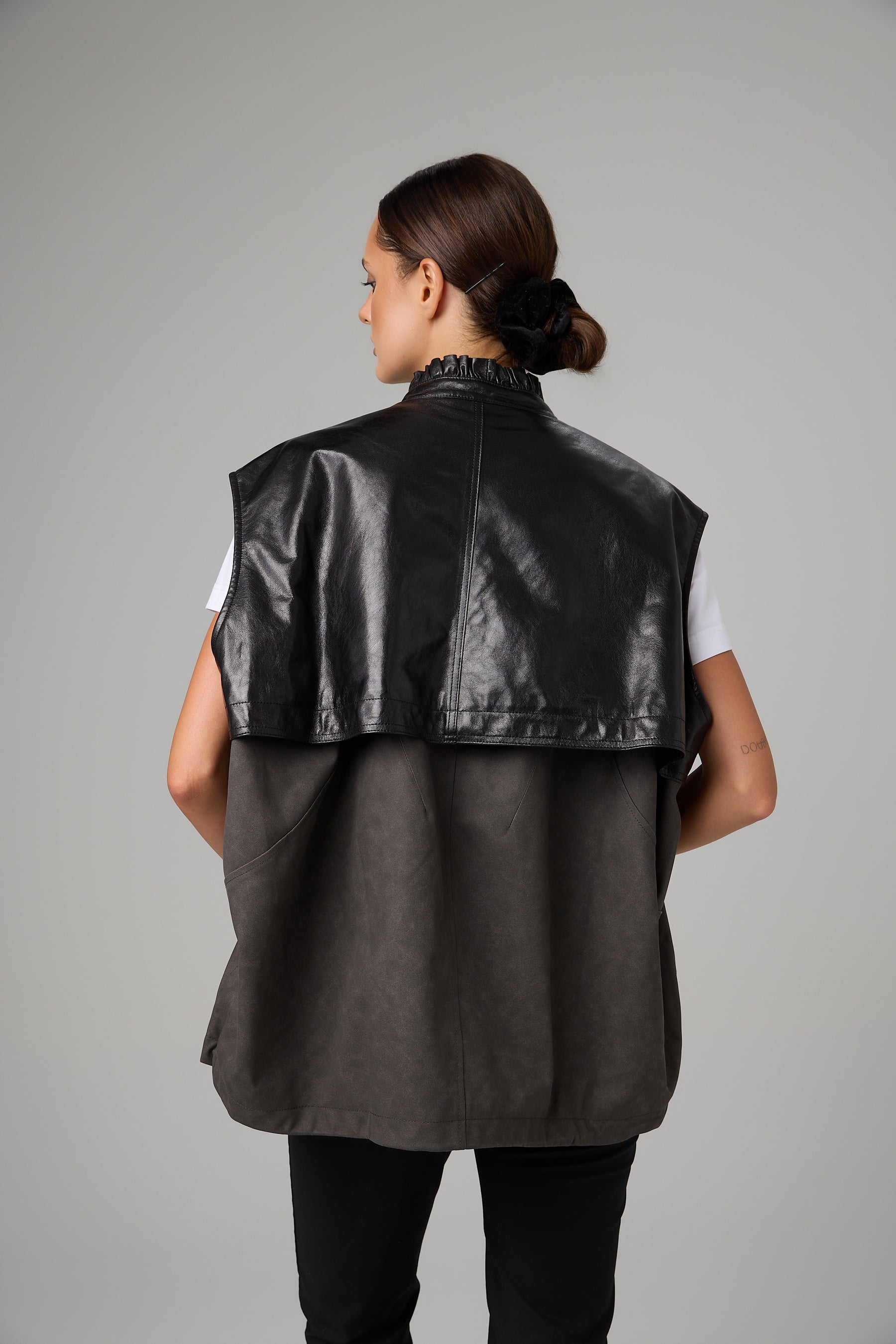 KAMIZELKA VITTORIA LEATHER