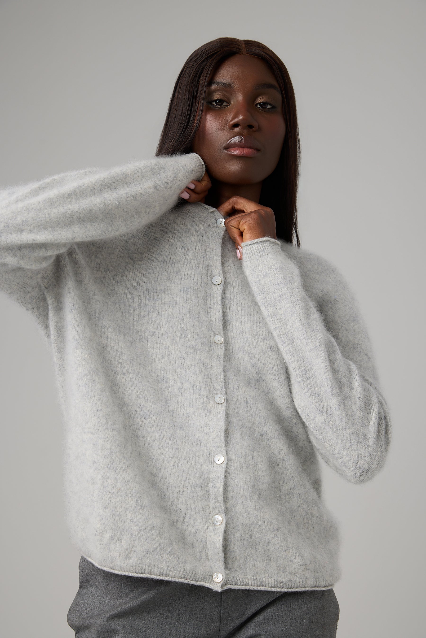 SWETER ESSENTIEL BUTTON