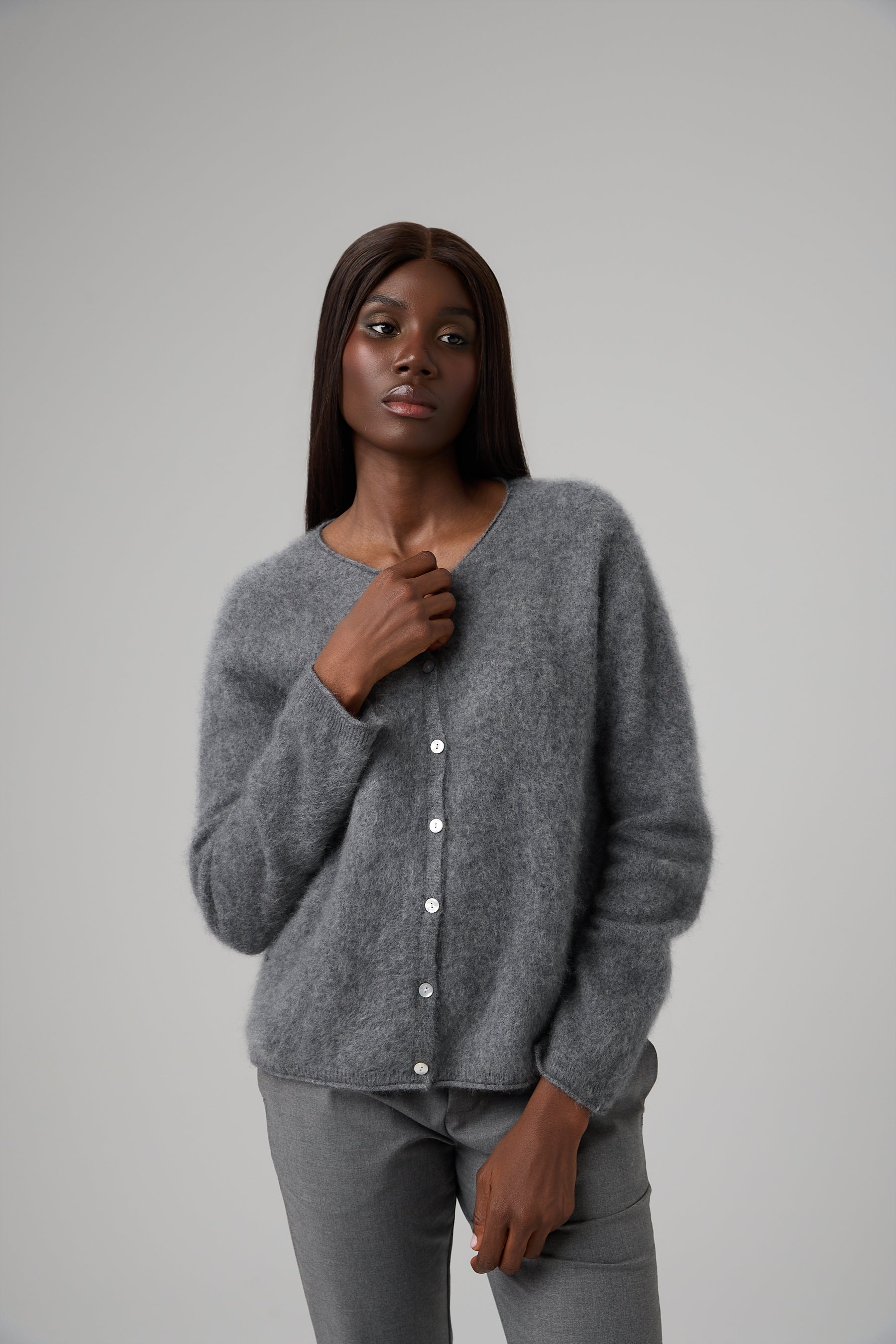 SWETER ESSENTIEL BUTTON