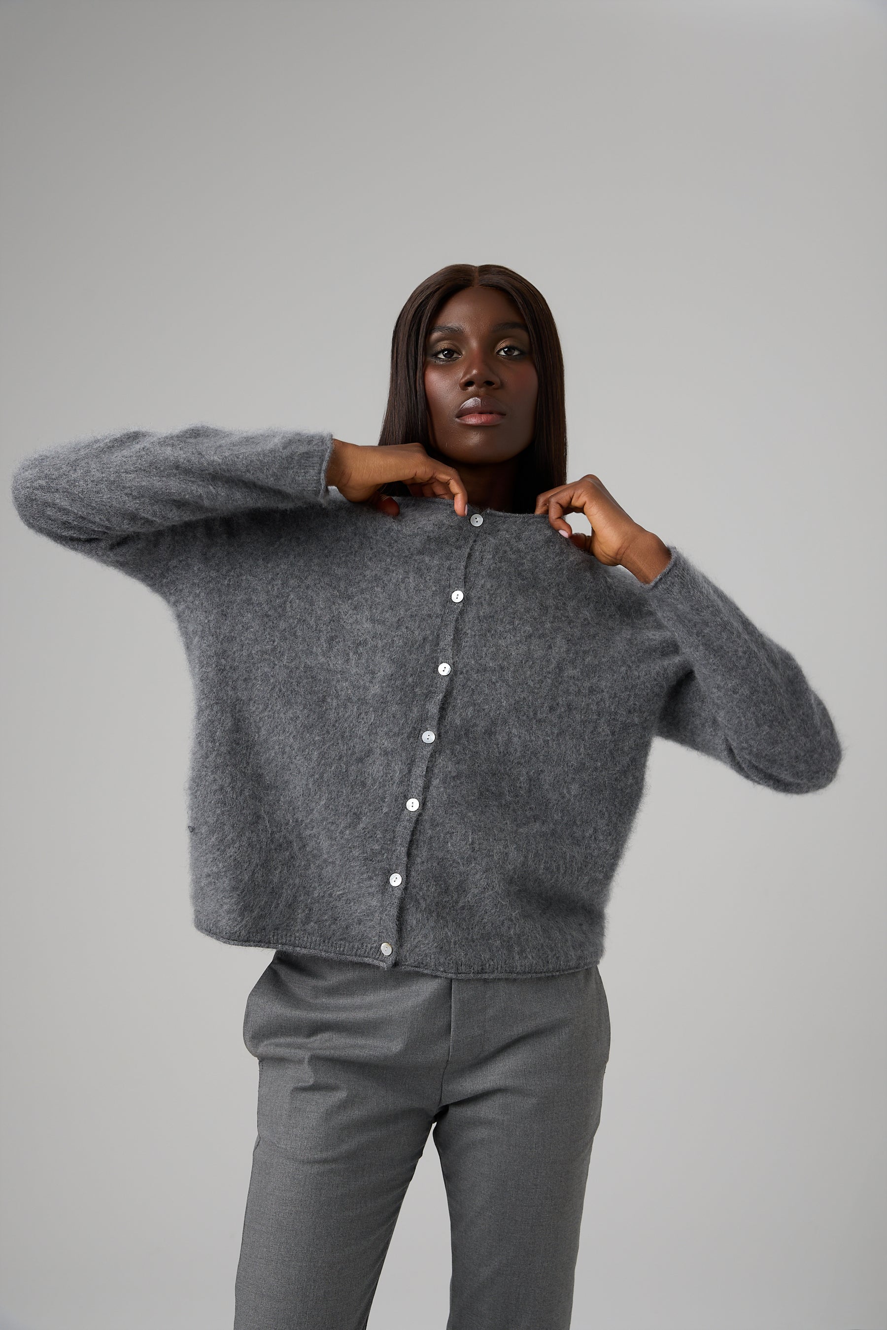 SWETER ESSENTIEL BUTTON