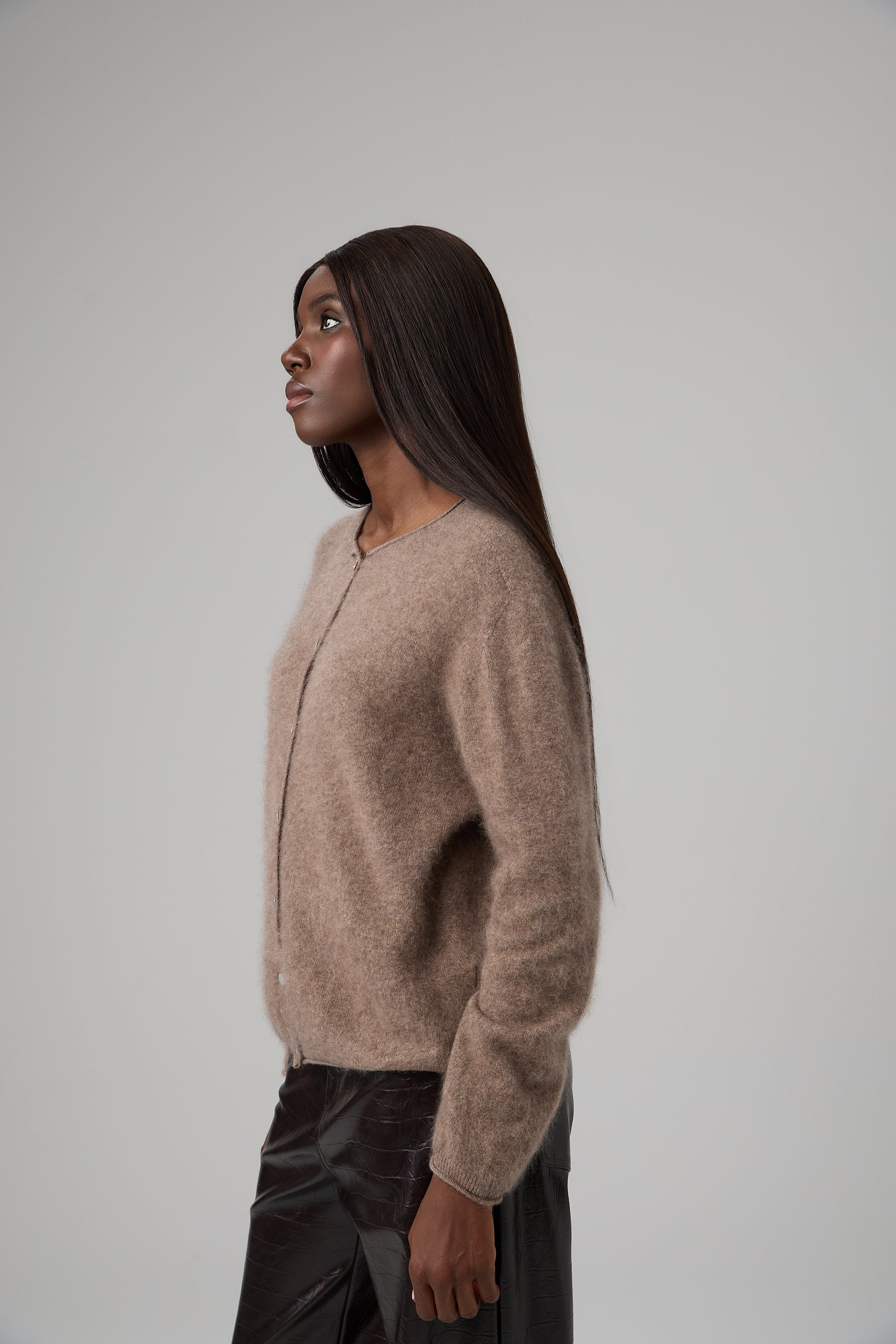 SWETER ESSENTIEL BUTTON