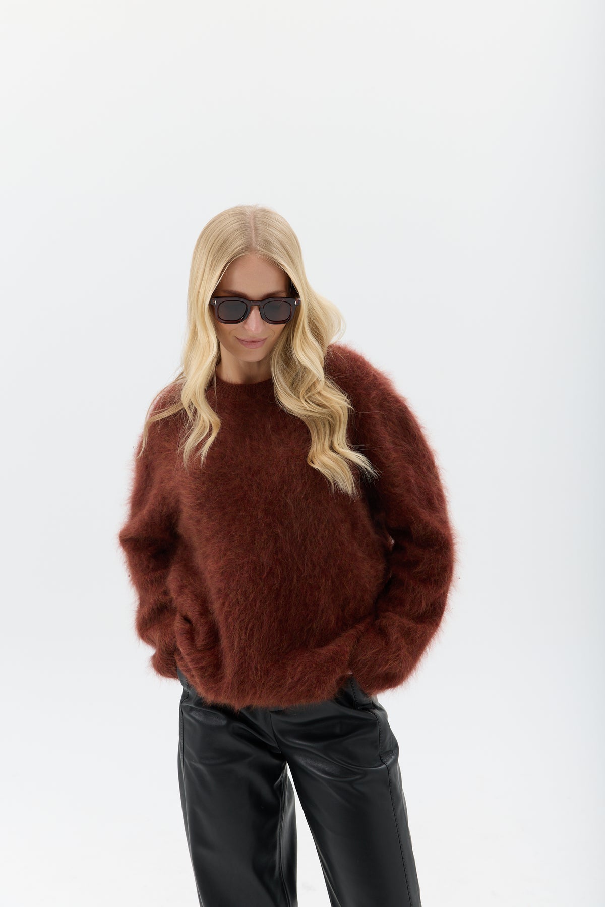 SWETER FLUFFY TOUCH