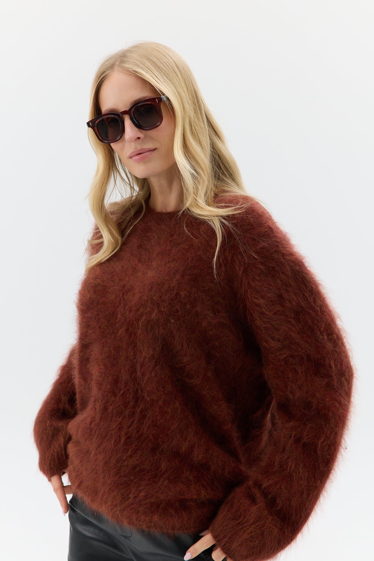 SWETER FLUFFY TOUCH