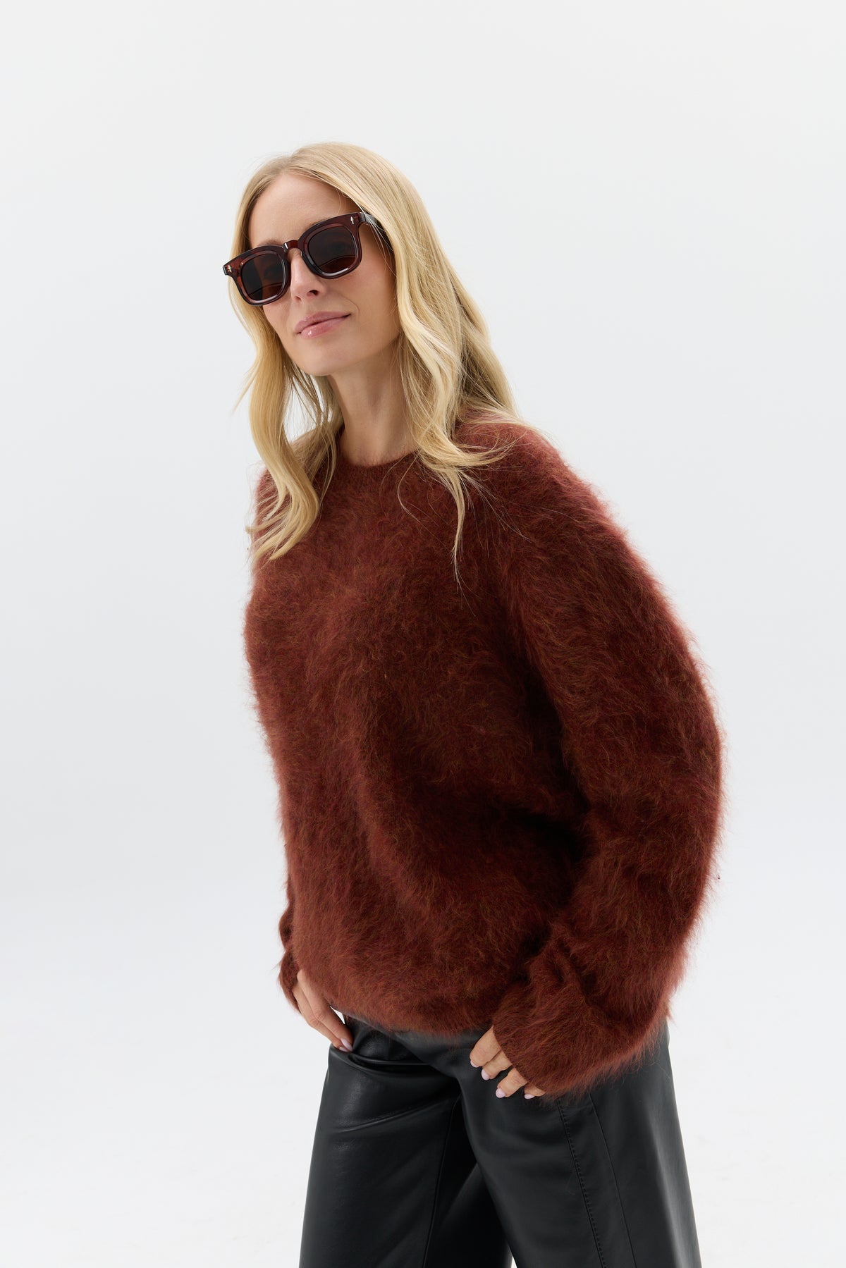 SWETER FLUFFY TOUCH
