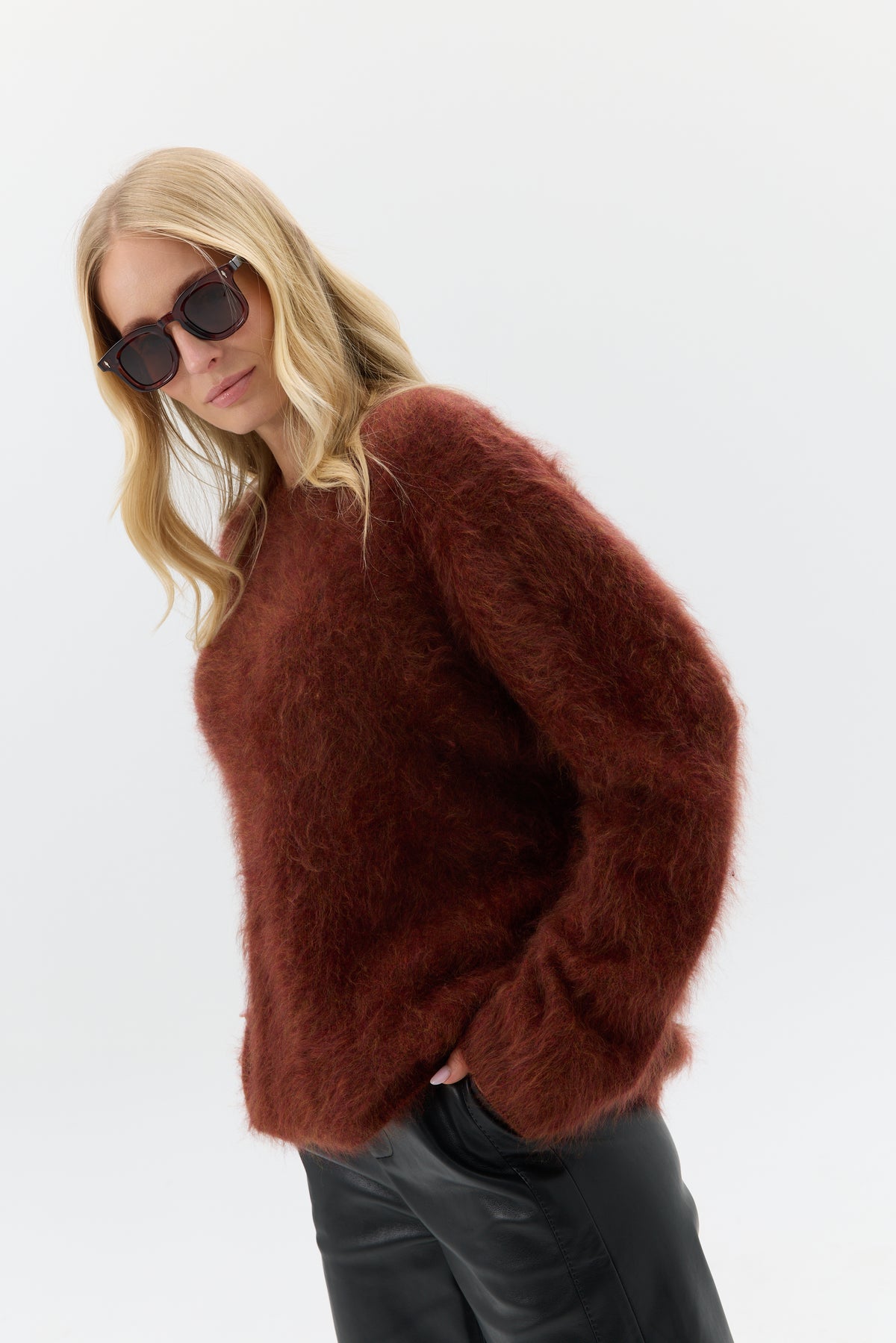 SWETER FLUFFY TOUCH