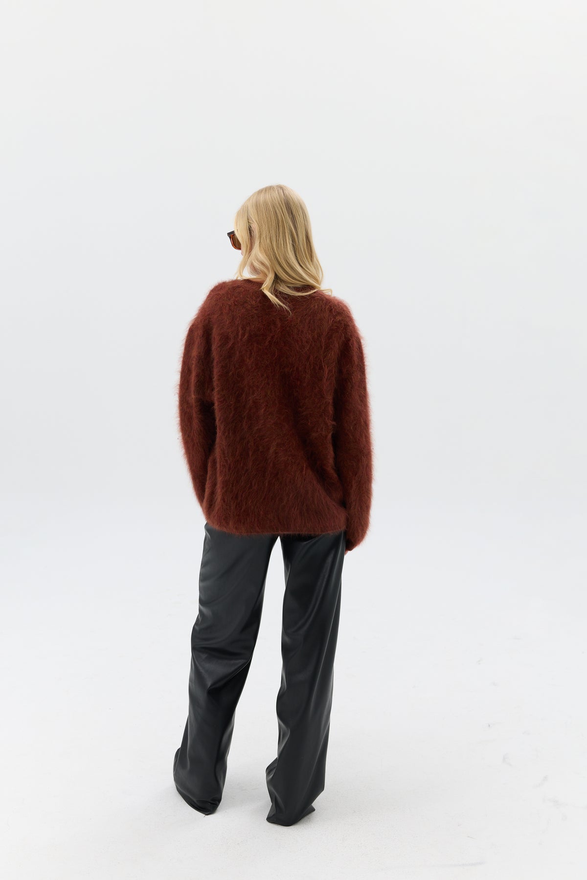 SWETER FLUFFY TOUCH